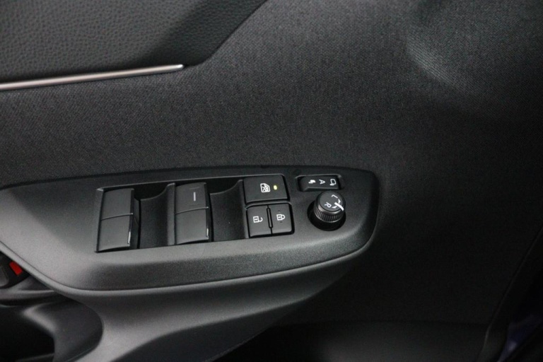 Toyota Yaris Cross - 1.5 Hybrid 115 First Edition 27