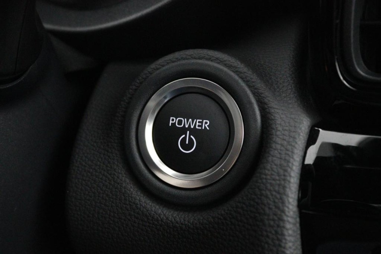 Toyota Yaris Cross - 1.5 Hybrid 115 First Edition 39