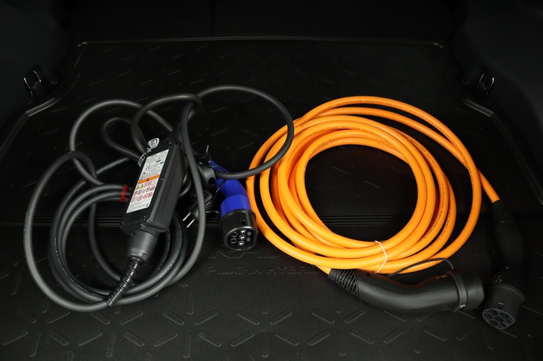 Toyota RAV4 - 2.5 Plug-in Hybrid AWD Bi-Tone Plus 31