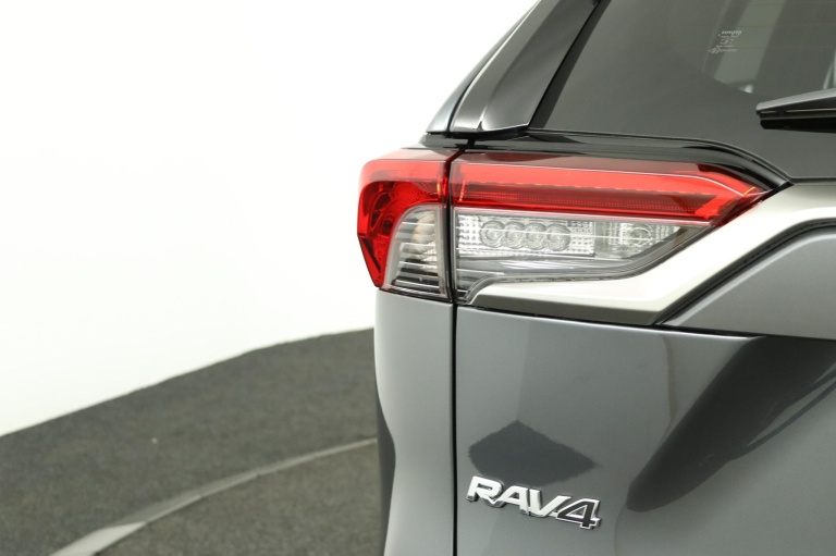Toyota RAV4 - 2.5 Plug-in Hybrid AWD Bi-Tone Plus 38