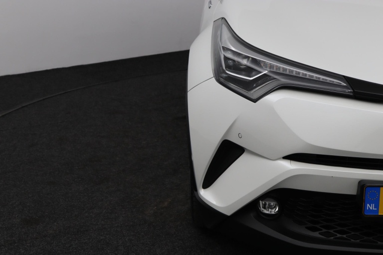 Toyota C-HR - 1.8 Hybrid Style 38