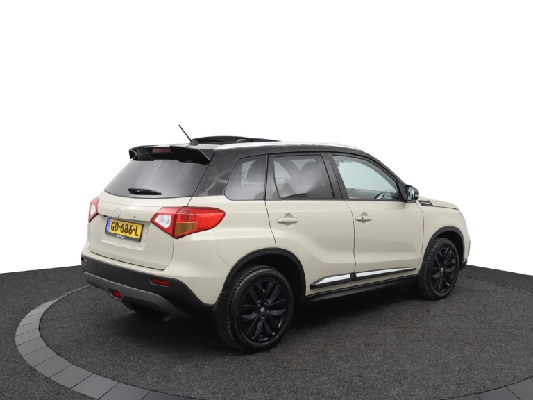 Suzuki Vitara - 1.6 High Executive 2