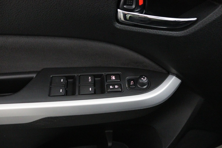 Suzuki Vitara - 1.6 High Executive 25