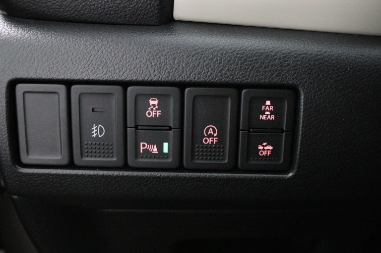 Suzuki Vitara - 1.6 High Executive 26