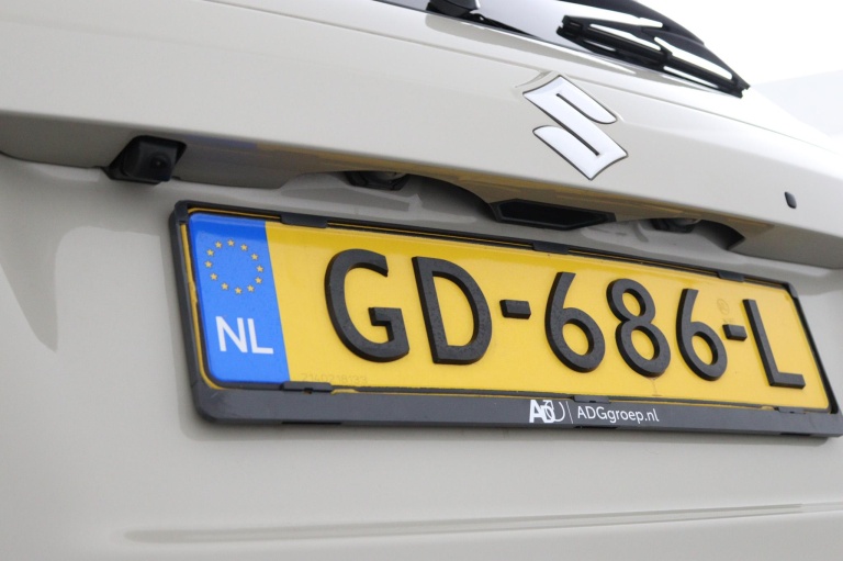 Suzuki Vitara - 1.6 High Executive 34