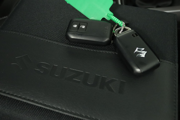 Suzuki Vitara - 1.4 Boosterjet Style Smart Hybrid 11