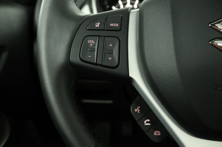 Suzuki Vitara - 1.4 Boosterjet Style Smart Hybrid 19