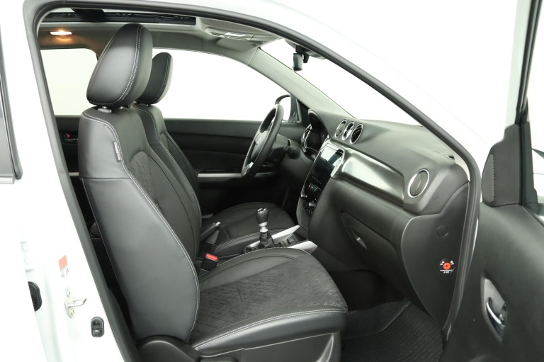 Suzuki Vitara - 1.4 Boosterjet Style Smart Hybrid 22