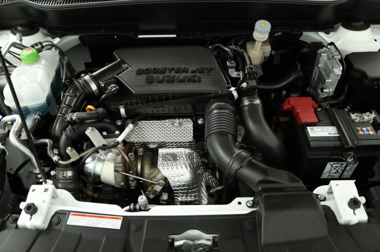 Suzuki Vitara - 1.4 Boosterjet Style Smart Hybrid 33