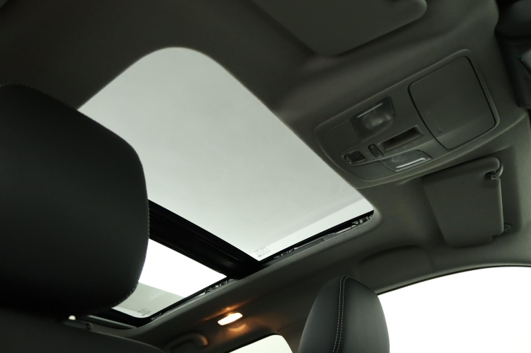 Suzuki Vitara - 1.4 Boosterjet Style Smart Hybrid 42