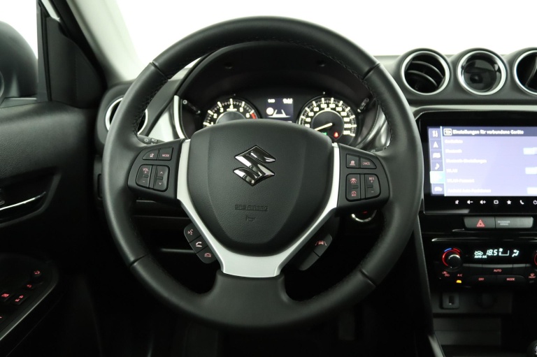 Suzuki Vitara - 1.4 Boosterjet Style Smart Hybrid 48