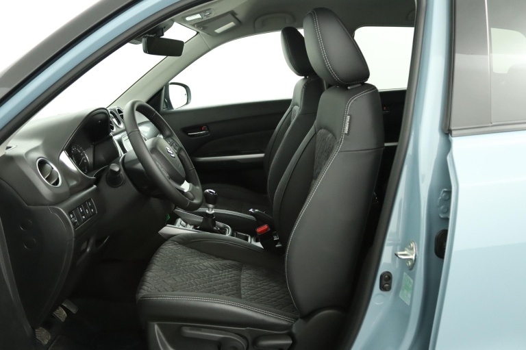 Suzuki Vitara - 1.4 Boosterjet Style Smart Hybrid 17