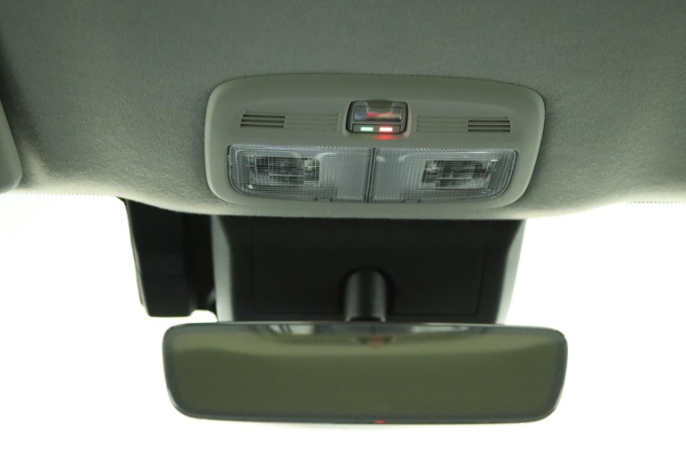 Suzuki Vitara - 1.4 Boosterjet Style Smart Hybrid 32