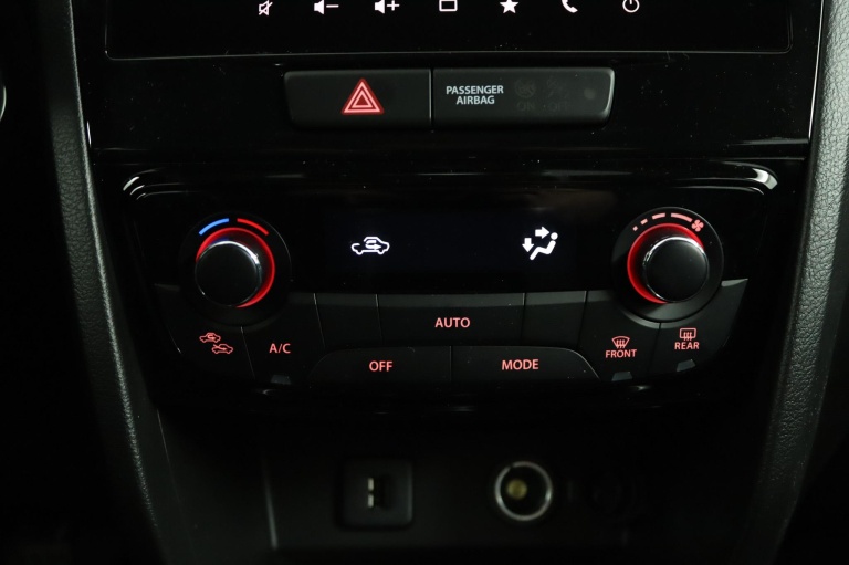 Suzuki Vitara - 1.4 Boosterjet Style Smart Hybrid 7