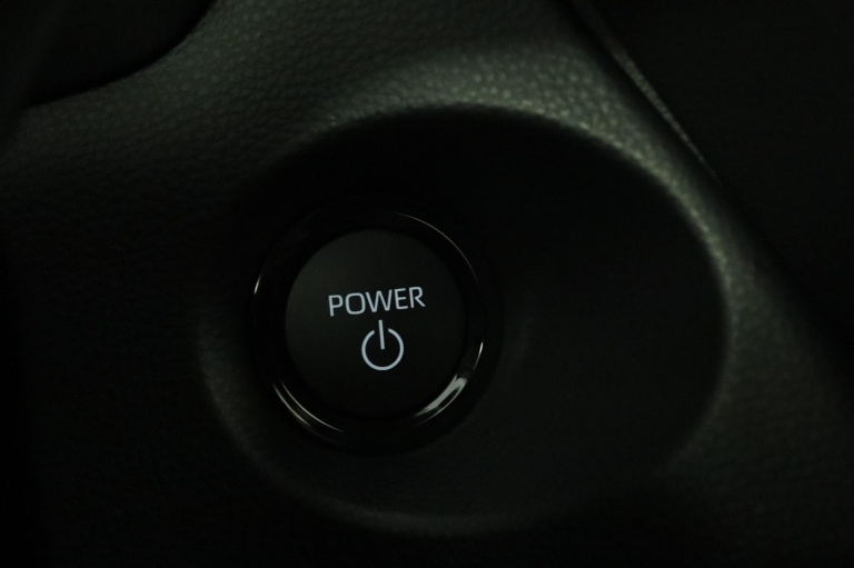 Toyota Corolla Cross - Hybrid 140 Active 37
