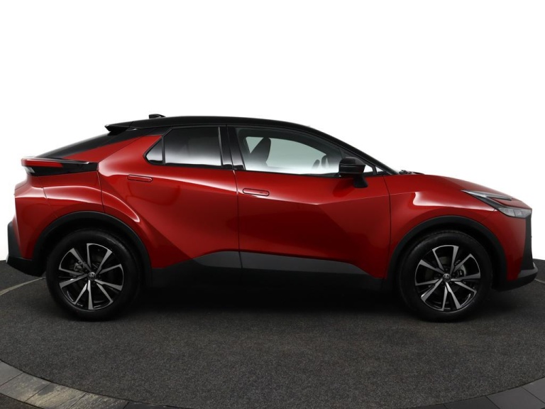 Toyota C-HR - 1.8 Hybrid 140 Dynamic 13