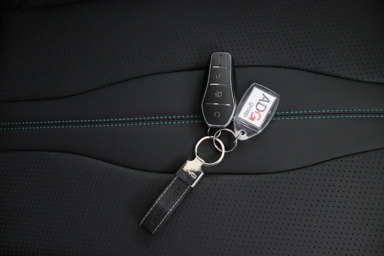 BYD SEAL U - 1.5 DM-i FWD Boost 19