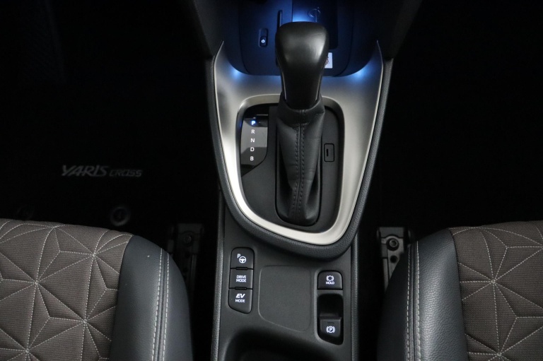 Toyota Yaris Cross - 1.5 Hybrid Executive 27