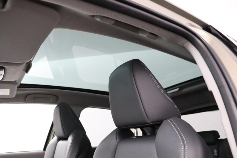 Toyota Yaris Cross - 1.5 Hybrid Executive 42