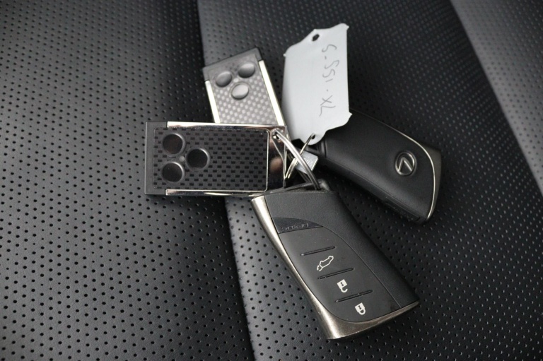 Lexus RX - 450h+ Plug-in Hybrid President Line 11