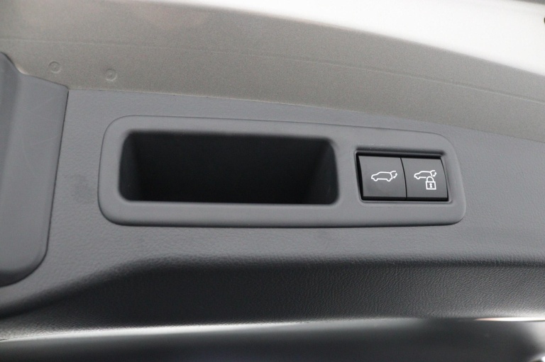 Lexus RX - 450h+ Plug-in Hybrid President Line 41