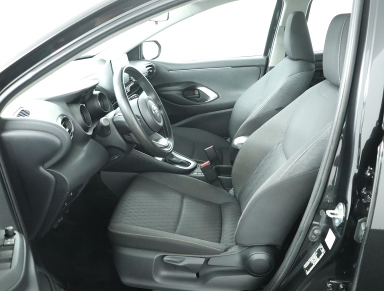 Toyota Yaris - 1.5 Hybrid TeamNL 17