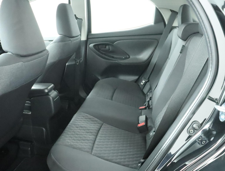 Toyota Yaris - 1.5 Hybrid TeamNL 18