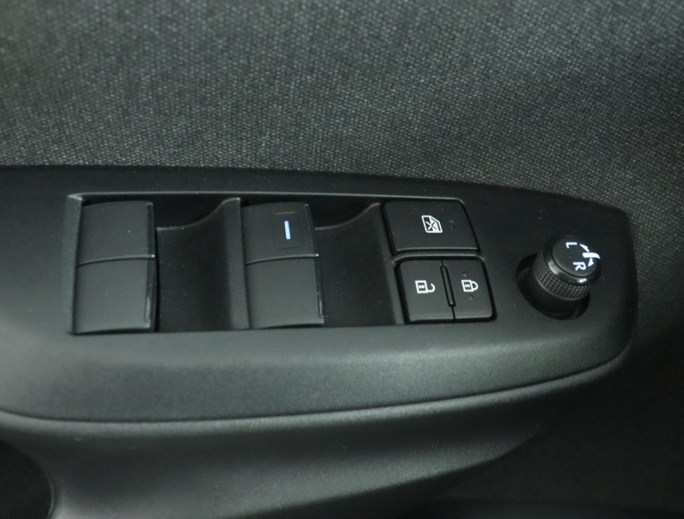 Toyota Yaris - 1.5 Hybrid TeamNL 29