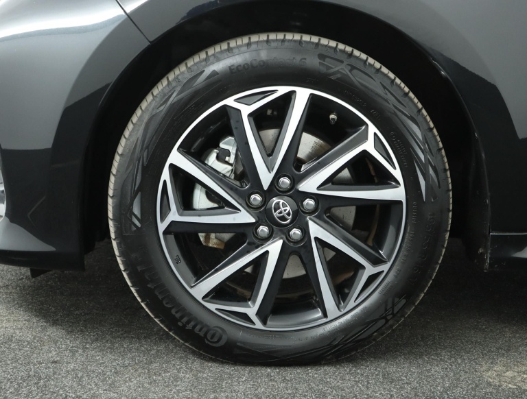 Toyota Yaris - 1.5 Hybrid TeamNL 38