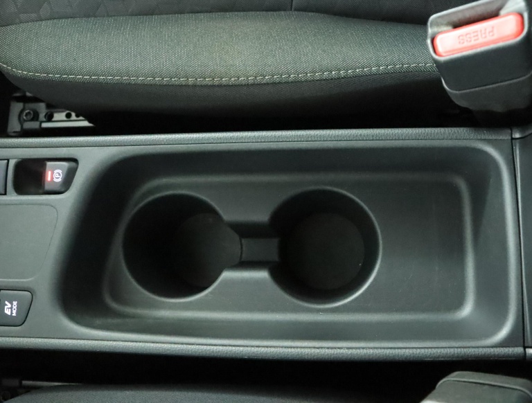 Toyota Yaris - 1.5 Hybrid TeamNL 63