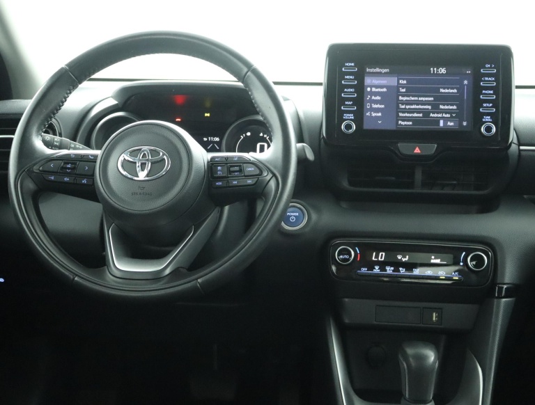 Toyota Yaris - 1.5 Hybrid TeamNL 67
