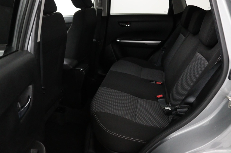 Suzuki Vitara - 1.4 Boosterjet Select Smart Hybrid Automaat 12