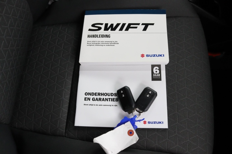 Suzuki Swift - 1.2 Select Smart Hybrid Automaat 38