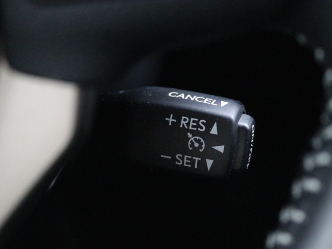 Lexus IS - 300h 25th Edition