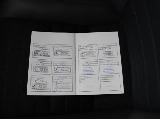 Lexus IS - 300h 25th Edition