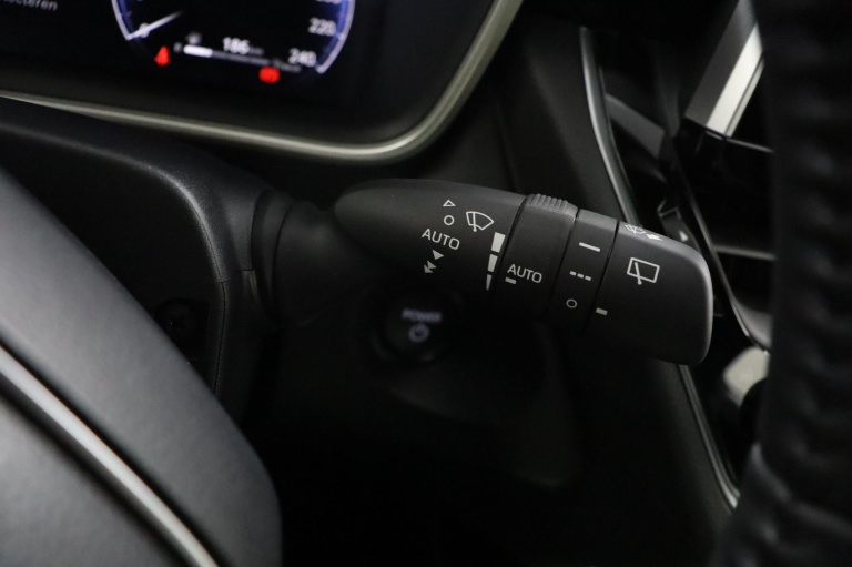 Toyota Corolla Cross - Hybrid 200 Executive 32