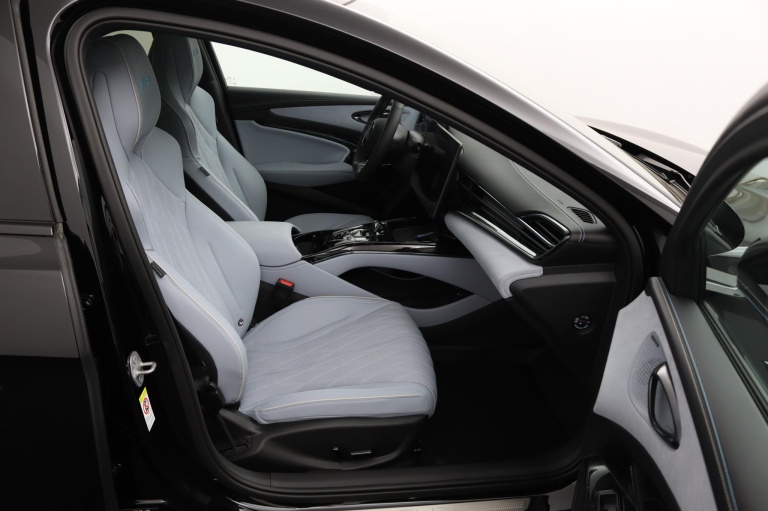 BYD SEAL - Excellence AWD 82.5 kWh 18