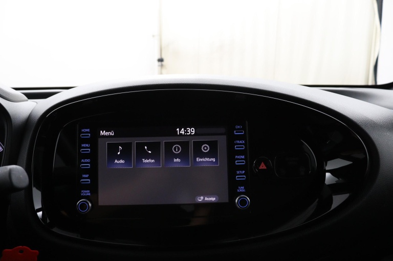 Toyota Aygo X - 1.0 VVT-i MT Pulse 15