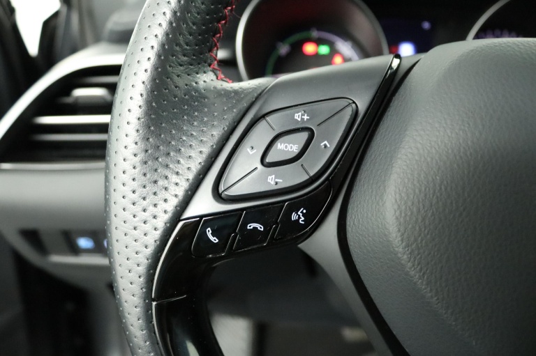 Toyota C-HR - 2.0 Hybrid GR-Sport 19