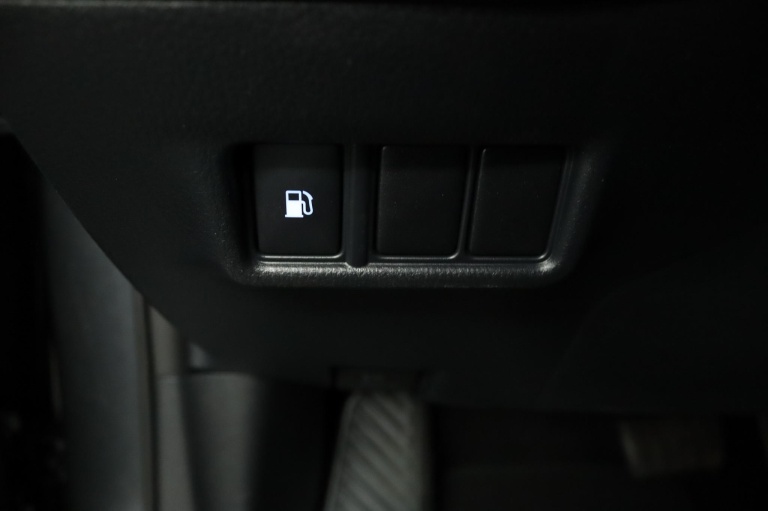 Toyota C-HR - 2.0 Hybrid GR-Sport 31