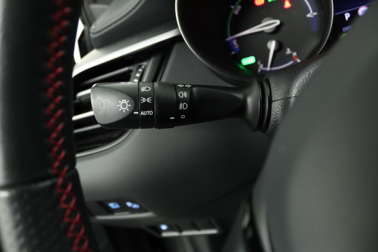 Toyota C-HR - 2.0 Hybrid GR-Sport 32