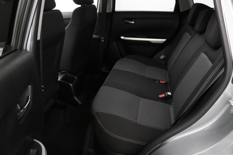 Suzuki Vitara - 1.6 Exclusive 11