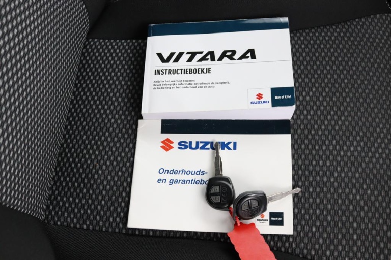 Suzuki Vitara - 1.6 Exclusive 24