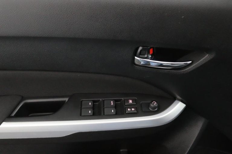 Suzuki Vitara - 1.6 Exclusive 32