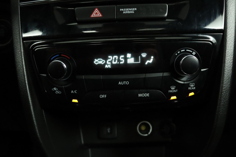 Suzuki Vitara - 1.4 Boosterjet Style Smart Hybrid 49