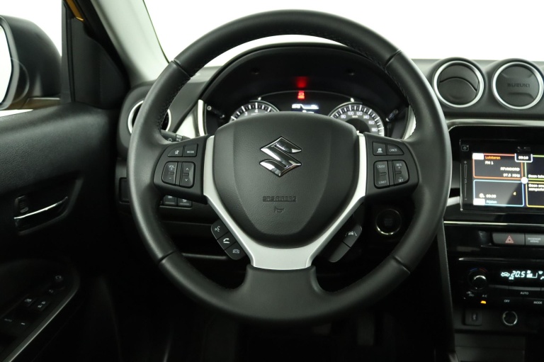 Suzuki Vitara - 1.4 Boosterjet Style Smart Hybrid 51