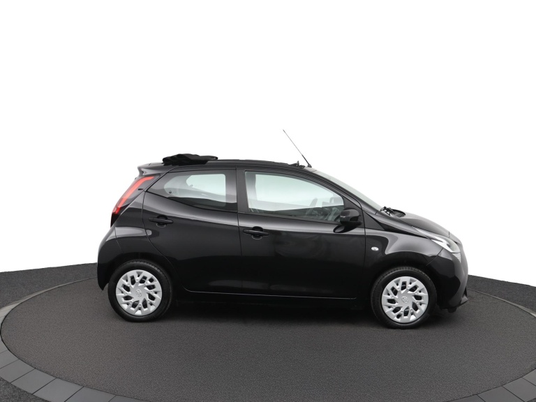 Toyota Aygo - 1.0 VVT-i x-play cabrio 13