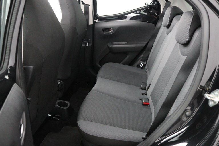 Toyota Aygo - 1.0 VVT-i x-play cabrio 18