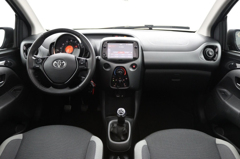 Toyota Aygo - 1.0 VVT-i x-play cabrio 4