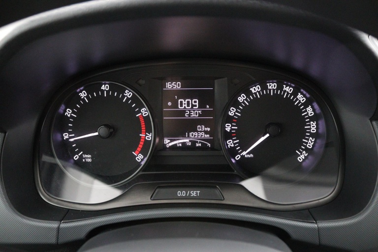 Skoda Fabia - 1.0 Sprint 5